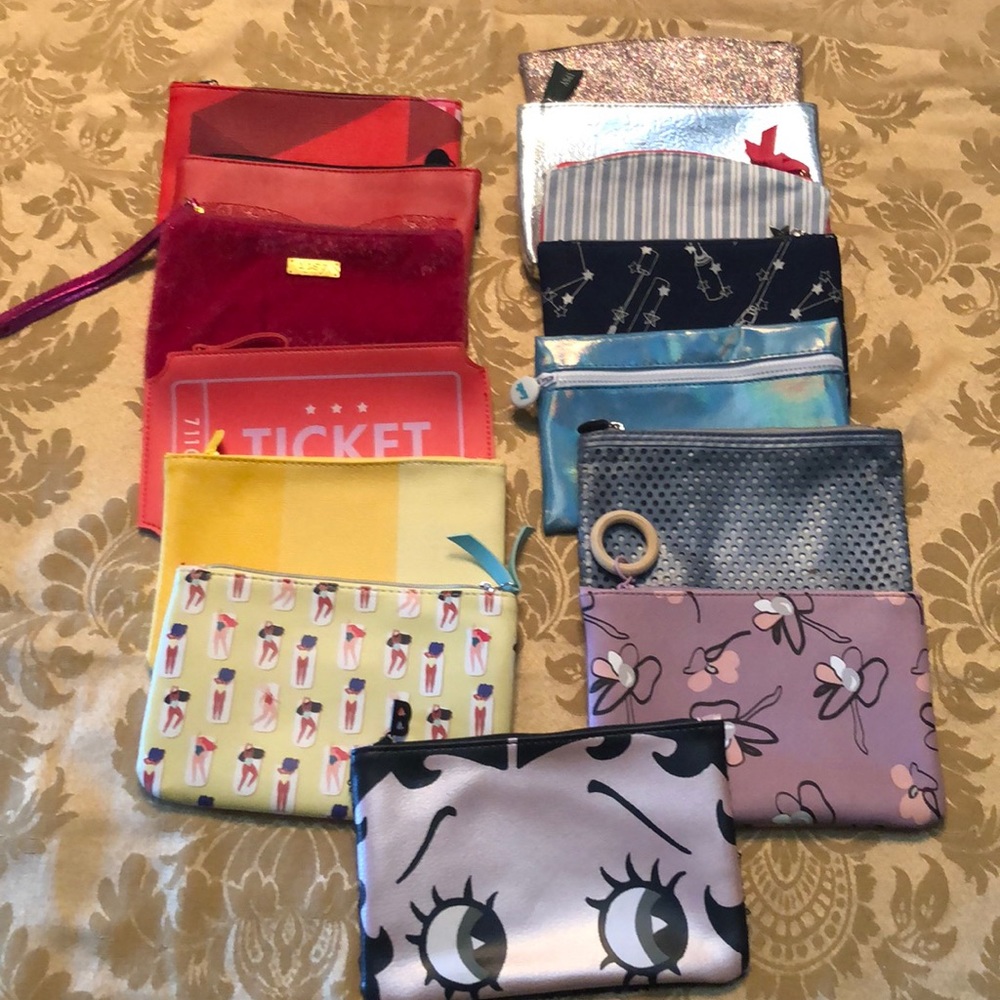 18 brand new Ipsy cosmetic bags